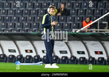 Istanbul, Turquie. 14 mars 2024. Casper Terho, de l'Union, photographié avant un match de football entre le club turc Fenerbahce SK et le club belge Royale Union Saint Gilloise, le jeudi 14 mars 2024 à Istanbul, Turquie, le retour de la finale 1/8 de l'UEFA Conference League. BELGA PHOTO LAURIE DIEFFEMBACQ crédit : Belga News Agency/Alamy Live News Banque D'Images