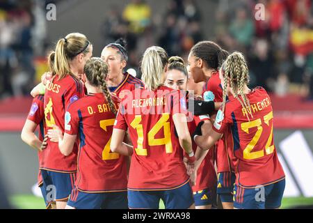 L'Espagne célèbre son premier but, butrice : Aitana Bonmatí (6) photographiée lors d'un match de football féminin entre l'Espagne et la France lors de la finale de la Ligue des Nations féminines de l'UEFA, le mercredi 28 février 2024 à Séville, España . PHOTO Adelina Cobos crédit : Sportpix/Alamy Live News Banque D'Images