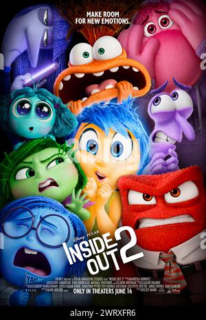 Inside Out 2 (2024) réalisé par Kelsey Mann et mettant en vedette Amy Poehler, Phyllis Smith et Lewis Black. Riley atteint son adolescence et rencontre de nouvelles émotions. Affiche AMÉRICAINE d'une feuille.***USAGE ÉDITORIAL SEULEMENT*** crédit : BFA / Walt Disney Studios Banque D'Images