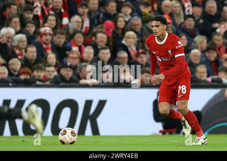 Liverpool, Royaume-Uni. 14 mars 2024. Jarell Quansah de Liverpool en action. UEFA Europa League, manche 16, match de 2ème manche, Liverpool contre Sparta Prague à Anfield à Liverpool le jeudi 14 mars 2024. Cette image ne peut être utilisée qu'à des fins éditoriales. Usage éditorial exclusif. photo par Chris Stading/Andrew Orchard photographie sportive/Alamy Live News crédit : Andrew Orchard photographie sportive/Alamy Live News Banque D'Images