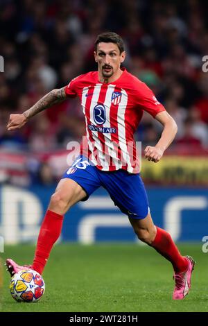 Madrid, Espagne. 13 mars 2024. Stefan Savic du Club Atletico de Madrid en action lors de la manche de l'UEFA Champions League du 16e match de football entre le Club Atletico de Madrid et le FC Internazionale. Crédit : Nicolò Campo/Alamy Live News Banque D'Images