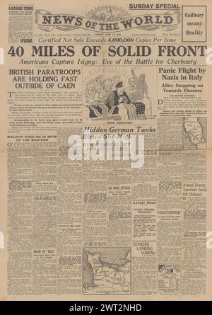 1944 nouvelles de la page d'accueil mondiale reportant la bataille de Caen, la bataille de Cherbourg et Carentan et les forces allemandes en retraite en Italie Banque D'Images