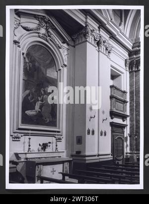 Ombrie Terni Calvi dell'Ombria S. Antonio2. Hutzel, Max 1960-1990 vues extérieures et intérieures de l'église ; peintures et sculptures intérieures de la haute Renaissance et baroque ; un rare groupe sculptural sculpté en bois de 30 figures datant du milieu du XVIe siècle. Notes de l'objet : Hutzel a tourné cette campagne en 1984. Photographe et érudit d'origine allemande Max Hutzel (1911-1988) photographié en Italie du début des années 1960 jusqu'à sa mort. Le résultat de ce projet, désigné par Hutzel comme Foto Arte Minore, est une documentation approfondie du développement historique de l'art en Italie jusqu'au XVIIIe siècle, y compris obje Banque D'Images