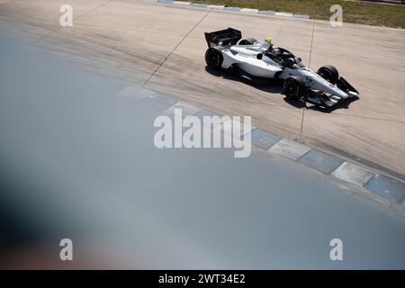 Sebring, Floride, États-Unis. 26 février 2024. JACK HARVEY (18 ans) de Bassingham, Angleterre conduit sur la piste lors du Sebring Open test au Sebring International Raceway à Sebring FL. (Crédit image : © Colin Mayr Grindstone Media Grou/ASP) USAGE ÉDITORIAL SEULEMENT! Non destiné à UN USAGE commercial ! Banque D'Images