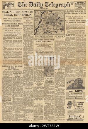 1945 la page de couverture du Daily Telegraph rapporte la bataille pour Berlin et la libération des prisonniers de guerre alliés Banque D'Images