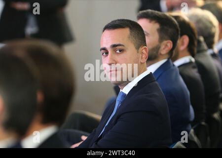 Le ministre des Affaires étrangères, Luigi Di Maio, lors de l'inauguration du nouveau siège de Cassa Depositi e Prestiti à Naples. Banque D'Images