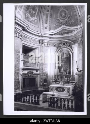 Ombrie Terni Calvi dell'Ombria S. Antonio0. Hutzel, Max 1960-1990 vues extérieures et intérieures de l'église ; peintures et sculptures intérieures de la haute Renaissance et baroque ; un rare groupe sculptural sculpté en bois de 30 figures datant du milieu du XVIe siècle. Notes de l'objet : Hutzel a tourné cette campagne en 1984. Photographe et érudit d'origine allemande Max Hutzel (1911-1988) photographié en Italie du début des années 1960 jusqu'à sa mort. Le résultat de ce projet, désigné par Hutzel comme Foto Arte Minore, est une documentation approfondie du développement historique de l'art en Italie jusqu'au XVIIIe siècle, y compris obje Banque D'Images