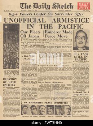 1945 la page de couverture Daily Sketch rend compte de l'armistice dans le Pacifique Banque D'Images