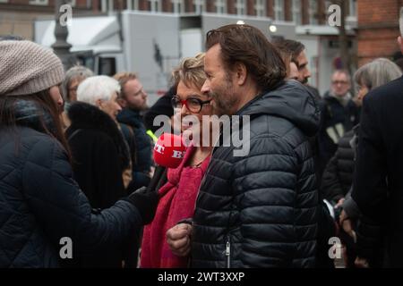 Ghita Norby l et Dennis Knudsen R après les funérailles de Lise Noergaard à l église Saint Paul de Copenhague, samedi 14 janvier 2023 Copenhague Sankt Pauls Kirke Danemark Copyright : xKristianxTuxenxLadegaardxBergx IMG 2999 Banque D'Images