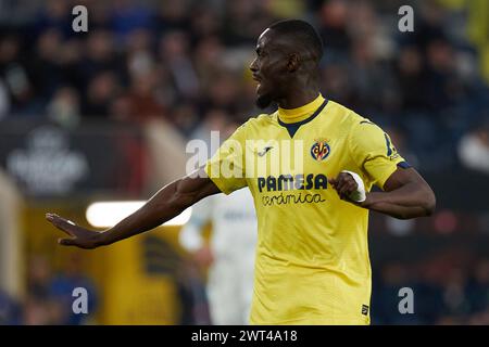 VILLARREAL, ESPAGNE - 14 MARS : Eric Bailly de Villarreal CF en action lors de la manche 2023/24 de l'UEFA Europa League entre Villarreal CF et l'Olympique Marseille à l'Estadio de la Ceramica le 14 mars 2024 à Villarreal, Espagne. (Photo de Jose Torres/photo Players images) crédit : Francisco Macia/Alamy Live News Banque D'Images