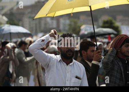 Sanaa, Yémen. 15 mars 2024. YÉMEN HOUTHIS USA ISRAEL CONFLICT Credit : Hamza Ali/Alamy Live News Banque D'Images