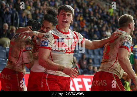 Jon Bennison de composé Helens célèbre son essai lors du match de la Betfred Super League Round 5 Leeds Rhinos vs St Helens au Headingley Stadium, Leeds, Royaume-Uni, le 15 mars 2024 (photo par Alfie Cosgrove/News images) Banque D'Images