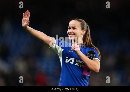 Londres, Royaume-Uni. 15 mars 2024. Guro Reiten de Chelsea après le coup de sifflet final lors du match de Super League féminine de Chelsea FC vs Arsenal Women FC à Stamford Bridge, Londres, Angleterre, Royaume-Uni le 15 mars 2024 Credit : Every second Media/Alamy Live News Banque D'Images