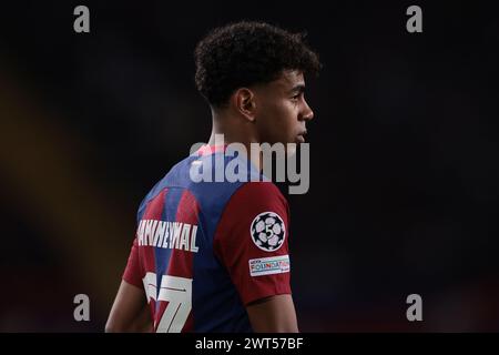 Barcelone, Espagne. 12 mars 2024. Lamine Yamal du FC Barcelone regarde pendant le match de l'UEFA Champions League à l'Estadi Olimpic Lluis Companys, Barcelone. Le crédit photo devrait se lire : Jonathan Moscrop/Sportimage crédit : Sportimage Ltd/Alamy Live News Banque D'Images