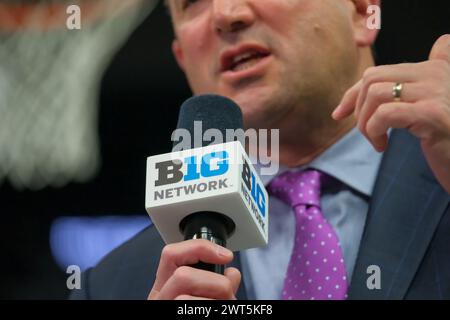 Minneapolis, Minnesota, États-Unis. 15 mars 2024. Le logo Big Ten Network sur un microphone lors d'un match entre l'Illinois et l'État de l'Ohio lors du tournoi de basket-ball masculin TIAA Big10 2024 au Target Center de Minneapolis le 15 mars 2024. L'Illinois a gagné 77-74. (Crédit image : © Steven Garcia/ZUMA Press Wire) USAGE ÉDITORIAL SEULEMENT! Non destiné à UN USAGE commercial ! Crédit : ZUMA Press, Inc/Alamy Live News Banque D'Images