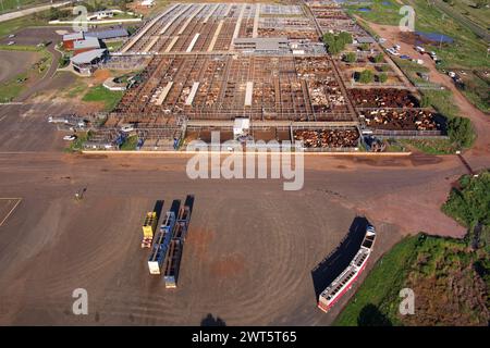 Aerial of the Roma Saleyards le plus grand centre de vente de bétail d'Australie, avec plus de 400 000 bovins passant par an. Roma Queensland Banque D'Images