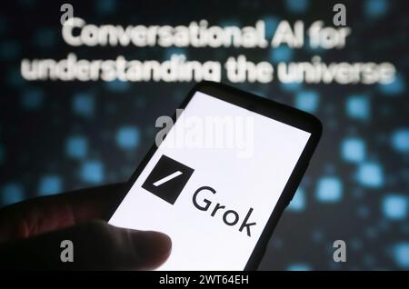 Ukraine. 16 mars 2024. Dans cette illustration photo, le logo Xai Grok est vu sur l'écran d'un smartphone. Grok est un chatbot d’intelligence artificielle générative développé par XAI. Crédit : SOPA images Limited/Alamy Live News Banque D'Images