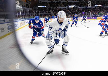 15 mars 2024 : L'attaquant des Marlies de Toronto, Dylan Gambrell (57), patine en première période contre les Américains de Rochester. Les Américains de Rochester ont accueilli les Marlies de Toronto dans un match de la Ligue américaine de hockey au Blue Cross Arena de Rochester, New York. (Jonathan Tenca/CSM) crédit : CAL Sport Media/Alamy Live News Banque D'Images