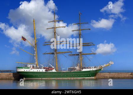 Le voilier Alexander von Humboldt II sur Heligoland, Heligoland, Schleswig-Holstein, Allemagne Banque D'Images