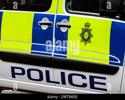 Nottinghamshire police marquages de voiture, abattu sur Coronation Street, Retford, le 22 février 14, par Chris Watson Banque D'Images