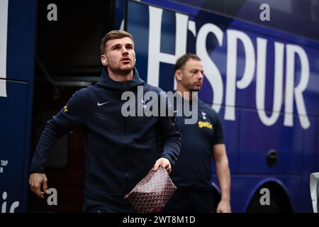 LONDRES, Royaume-Uni - 16 mars 2024 : Timo Werner de Tottenham Hotspur arrive devant le match de premier League entre Fulham FC et Tottenham Hotspur FC à Craven Cottage (crédit : Craig Mercer/ Alamy Live News) Banque D'Images