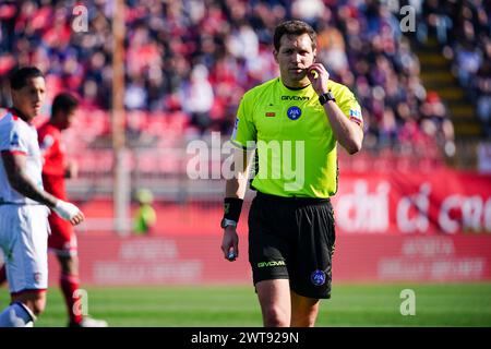 Monza, Italie. 16 mars 2024. Matteo Marcenaro (arbitre) lors du championnat italien Serie A match de football entre AC Monza contre Cagliari Calcio le 16 mars 2024 au stade U-Power, Italie - photo Morgese-Rossini/DPPI crédit : DPPI Media/Alamy Live News Banque D'Images