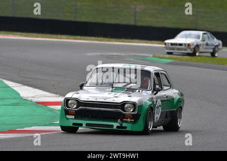 Scarperia, 2 avril 2023 : Ford Escort RS 1600 1975 en action lors du Mugello Classic 2023 au Mugello circuit en Italie. Banque D'Images