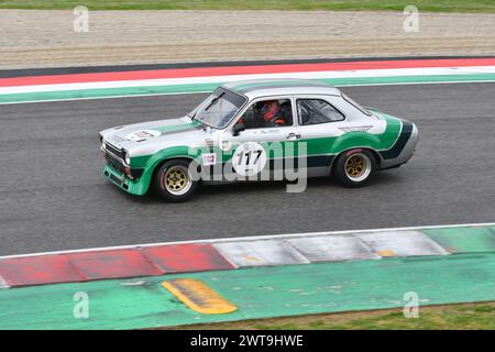 Scarperia, 2 avril 2023 : Ford Escort RS 1600 1975 en action lors du Mugello Classic 2023 au Mugello circuit en Italie. Banque D'Images