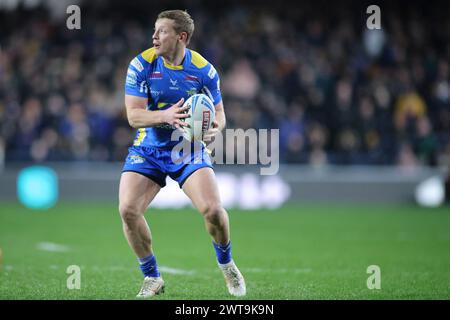 Leeds, Royaume-Uni. 16 mars 2024. AMT Headingley Rugby Stadium, Leeds, West Yorkshire, 15 mars 2024. Betfred Super League Leeds Rhinos contre St Helens. Lachie Miller de Leeds Rhinos crédit : Touchlinepics/Alamy Live News Banque D'Images