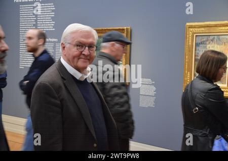 Potsdam, Allemagne - 16 mars 2024 - le président allemand Frank-Walter Steinmeier visite l'exposition impressionniste au Musée Barberini. (Photo de Markku Rainer Peltonen) Banque D'Images