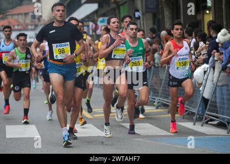 Laredo, Espagne. 16 mars 2024. Laredo, Espagne, 16 mars 2024 : athlète espagnole, Irene Sánchez-Escribano (8 ans) lors des 10 kilomètres de Laredo, le 16 mars 2024, à Laredo, Espagne. (Photo d'Alberto Brevers/Pacific Press) crédit : Pacific Press Media production Corp./Alamy Live News Banque D'Images