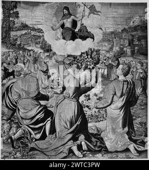 Ascension. Inconnu c. 1535-1550 tapisserie matériaux / techniques : inconnu culture : Centre de tissage flamand : Bruxelles histoire de la propriété : Français & Co. Allemagne, Bavière, Munich, Residenzmuseum. Christ, tenant la bannière et entouré par la lumière rayonnante, monte dans le ciel tandis que les apôtres agenouillés regardent vers le ciel avec les bras levés (Marc 16:14-19) vue détaillée ; frontières non montrées. Pas de feuille de stock française et américaine dans les archives, pas de numéro de stock travaux liés : panneaux en set, 0239272, 0239326-0239327, tapisseries de composition similaire : GCPA 0239273, 0239274, 0184355, 0242486 Banque D'Images