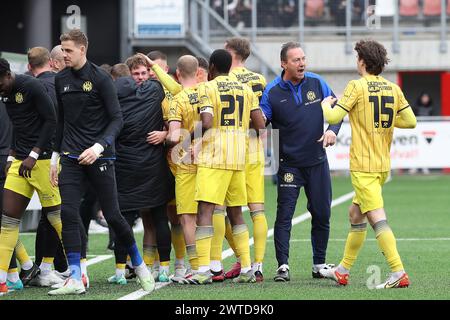 Maastricht, Nederland. 17 mars 2024. MAASTRICHT- football, 17-03-2024, stadion de Geusselt, MVV - Roda JC, Néerlandais Keuken Kampioen divisie, saison 2023/2024, les joueurs de Roda JC, célébrant le but pour 0-3 crédit : Pro Shots/Alamy Live News Banque D'Images