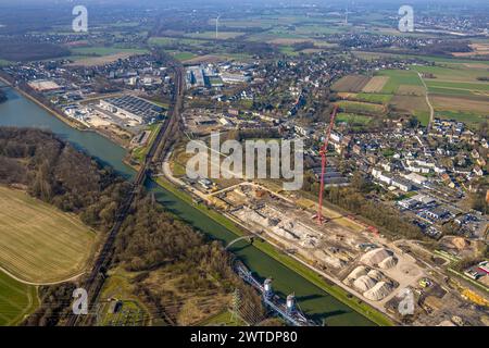 Luftbild, Baugelände und Baukran am ehemaligen EON Kraftwerk Datteln Block 1-3, Ortsansicht Wohngebiet Dümmer und Meckinghoven, Eisenbahnlinie mit Brücke über den Dortmund-EMS-Kanal, Dümmer, Datteln, Ruhrgebiet, Nordrhein-Westfalen, Deutschland ACHTUNGxMINDESTHONORARx60xEURO *** vue aérienne, chantier et grue de construction de l'ancienne centrale électrique EON Datteln Block 1 3, vue de la zone résidentielle Dümmer et Meckinghoven, ligne de chemin de fer avec pont sur le canal Dortmund EMS, Dümmer, Datteln, Ruhr, Rhénanie du Nord-Westphalie, Allemagne ATTENTIONxMINDESTHONORARx60xEURO Banque D'Images