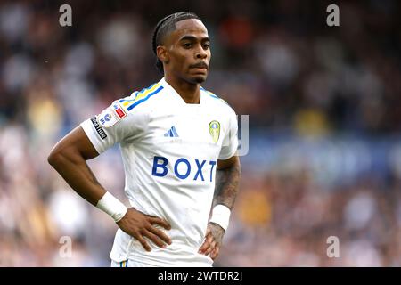 Crysencio Summerville de Leeds United lors du Sky Bet Championship match à Elland Road, Leeds. Date de la photo : dimanche 17 mars 2024. Banque D'Images