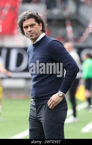 Maastricht, Nederland. 17 mars 2024. MAASTRICHT- football, 17-03-2024, stadion de Geusselt, MVV - Roda JC, Dutch Keuken Kampioen divisie, saison 2023/2024, MVV Maastricht coach Maurice Verberne crédit : Pro Shots/Alamy Live News Banque D'Images