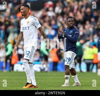 Elland Road, Leeds, Yorkshire, Royaume-Uni. 17 mars 2024. EFL Championship Football, Leeds United contre Millwall ; Wilfried Gnonto de Leeds United applaudit les fans lors du dernier coup de fouet Credit : action plus Sports/Alamy Live News Banque D'Images