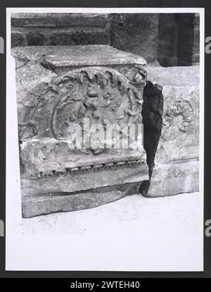 Ombrie Terni Otricoli S. Maria0. Hutzel, Max 1960-1990 Max Hutzel (1911-1988), photographe et chercheur d'origine allemande, a photographié en Italie du début des années 1960 jusqu'à sa mort. Le résultat de ce projet, appelé Foto Arte Minore par Hutzel, est une documentation approfondie du développement historique de l'art en Italie jusqu'au XVIIIe siècle, y compris des objets des Étrusques et des Romains, ainsi que des monuments médiévaux, romans, gothiques, Renaissance et baroques. Les images sont organisées par région géographique en Italie, puis par province, ville, complexe de sites et monument. Banque D'Images