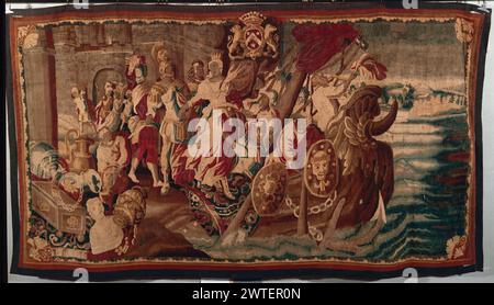 Chute de Troie : Helen embarque sur le navire pour retourner à Sparte. Inconnu c. 1710-1720 dimensions de tapisserie : H 5'10' x l 10'5' tapisserie matériaux/techniques : inconnu culture : Centre de tissage français : Aubusson histoire de propriété : Français et Co. reçu de Frederick Sheldon, 6/11/1964 ; retourné le 10/13/1964. Helen a aidé à bord du navire grec partant pour Sparte, comme l'homme (Paris ?) Avec poignard et tenant sa main dit ses adieux ; homme rassemblant des trésors pillés (l) et un autre sonnant la corne à l'avant du navire (R) ; ville brûlant et soldats précipitant les gens hors des murs de la ville en arrière-plan (l) (BRD) décorativ lobé Banque D'Images