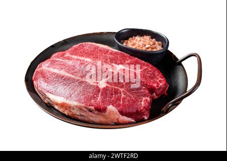 Biftecks d'huîtres crues wagyu, viande de bœuf biologique. Isolé sur fond blanc. Vue de dessus. Banque D'Images