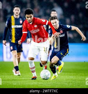 EINDHOVEN, pays-Bas. 17 mars 2024. Football, stade Philips, Dutch eredivisie, saison 2023/2024, pendant le match PSV - Twente, crédit : Pro Shots/Alamy Live News Banque D'Images