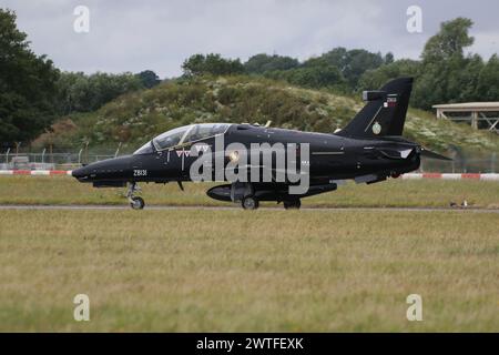 ZB131, un Hawk Mk de BAE Systems. 167 opéré par la Qatar Emiri Air Force, arrivant à la RAF Fairford dans le Gloucestershire, en Angleterre, pour participer au Royal International Air Tattoo 2023 (RIAT 2023). Banque D'Images