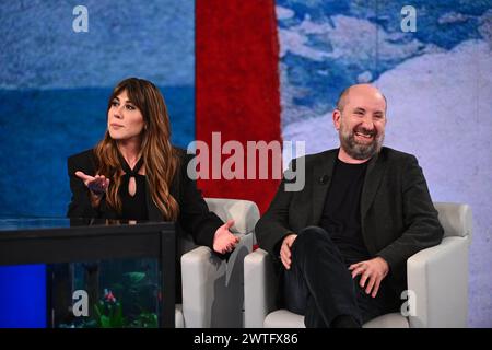 Milan, Italie. 17 mars 2024. Milan, émission de télévision Che Tempo Che Fa - Nove. Sur la photo Virginia Raffaele, Antonio Albanese crédit : Independent photo Agency/Alamy Live News Banque D'Images