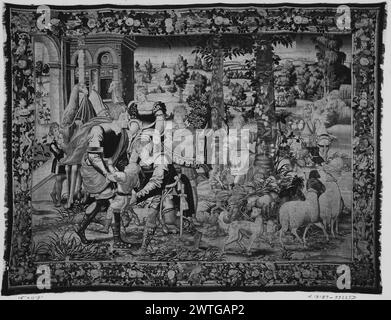 Tobit et Anna (Anne) avec leur fils Tobias. Inconnu c. 1540 dimensions de tapisserie : H 11'9' x l 15' tapisserie matériaux / techniques : inconnu culture : Centre de tissage flamand : Bruxelles histoire de propriété : Français et Co. Inscriptions : marque de ville sur la garde inférieure, laissée dans le paysage, Tobit ramasse le jeune Tobias alors qu'Anna attend à côté de lui à cheval; chameaux et moutons à proximité (Tobit 1:1-9) (BRD) grappes de fleurs et de fruits surdimensionnés contre motif de tronc de palmier entrecoupé d'oiseaux Français et Co. feuille de stock manquante dans les archives, 33229-d travaux connexes : panneaux dans l'ensemble : GCPA 0239179-0239184, 0239186 ; composition Banque D'Images