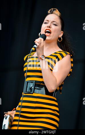 Imelda May, V2011, Hylands Park, Chelmsford, Essex, Grande-Bretagne - 21 août 2011 Banque D'Images