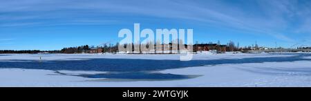 Paysage de marche panoramique de Pikisaari à Oulu, Finlande Banque D'Images