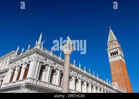 Détail de l'architecture célèbre de la place San Marco, Venise. Banque D'Images