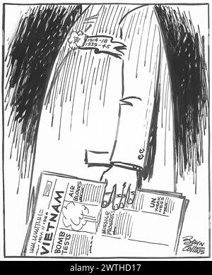 Dessin animé - nous nous en souvenons, mais nous ne semblons pas apprendre. John Collins (1917-2007) Banque D'Images