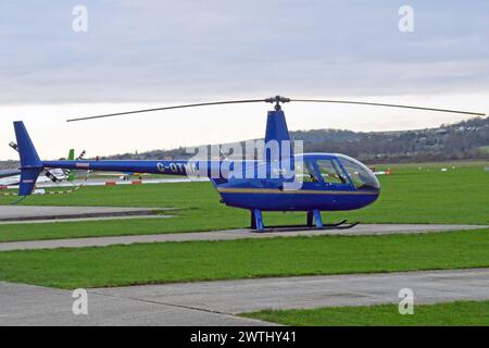 Angleterre, West Sussex, Shoreham : G-OTNA Robinson R.44 Raven II (c/n 11092) Banque D'Images