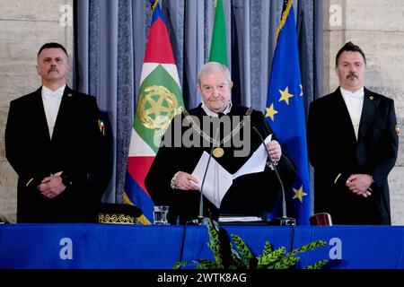 il Presidente della Corte costituzionale Augusto Barbera durante la Presentazione della Relazione annuale della Corte costituzionale sull'attività e sugli indirizzi giurisprudenziali della Corte nel 2023, Palazzo della Consulta a Roma, Lunedì, 18 marzo 2024 (foto Mauro Scrobogna/LaPresse) le Président de la Cour constitutionnelle Augusto Barbera lors de la présentation du rapport annuel de la Cour constitutionnelle sur l’activité et les orientations jurisprudentielles de la Cour en 2023, Palazzo della Consulta à Rome, lundi 18 mars 2024 (photo Mauro Scrobogna/LaPresse) Banque D'Images